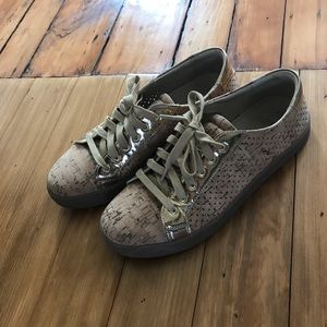Cork Johnston and Murphy 8.5 sneaker